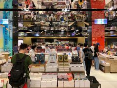 -诚品(信义店)