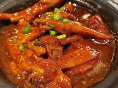 猪蹄凤爪煲-恭喜上堓砂锅焗·海鲜大排档(闵行龙湖店)