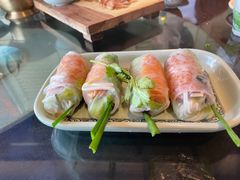 -大头虾越式风味餐厅(光明广场店)