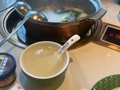 -润园四季椰子鸡火锅(卓越INTOWN店)