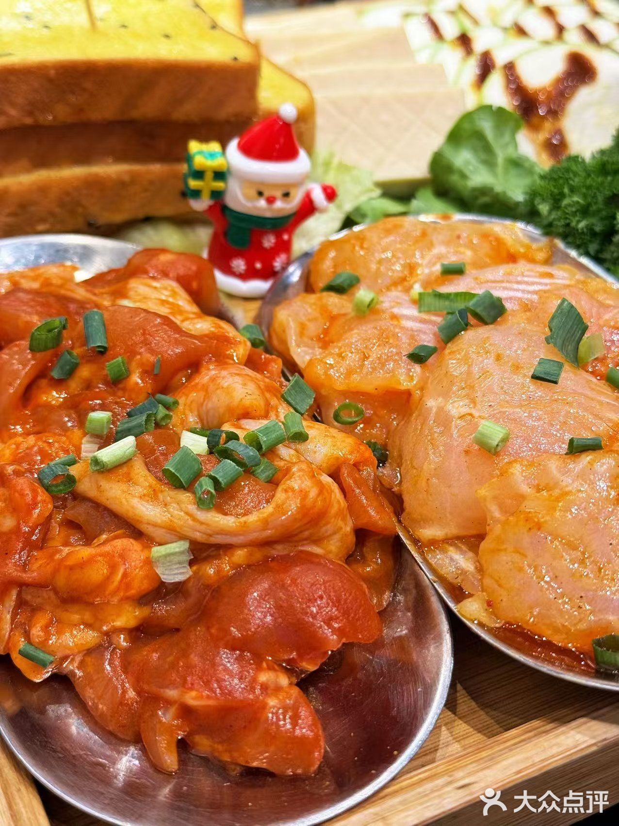 郑州惊现圣诞主题烤肉❗太有氛围啦❗