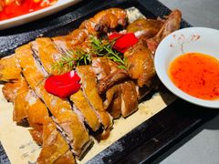 苏式香酥鸭-姑苏家宴·苏帮菜·松鼠桂鱼(苏州总店)