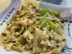 -羊家胡同·龙虾烧烤火锅(龙汇路店)