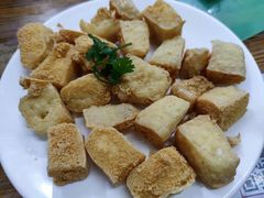 -正宗普宁豆干坊·洪记砂锅粥(红领巾路店)