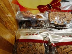 -郑庄脂渣海鲜楼(九水路店)