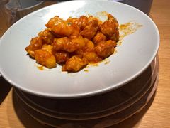 -蜜桃餐厅·伴山(绿宝广场店)