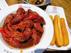 -叶派龙虾•招牌香辣蟹·海鲜(中海国际店)