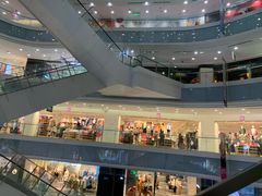 -优衣库(上海虹口龙之梦店)