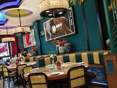 -黄泥岗·地道湖北菜(奥特莱斯店)