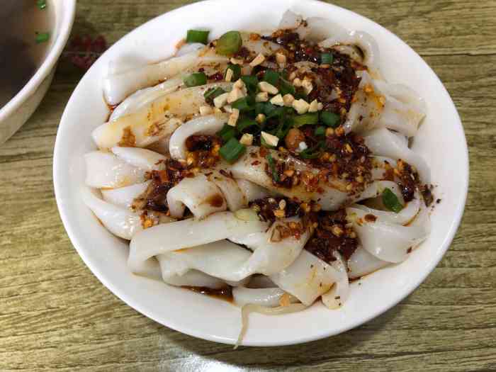 广元蒸凉面-"今天去朋友家玩,他带我去吃了这家广元拉面.