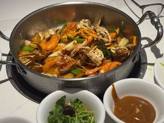 -七欣天香辣蟹火锅(闵行浦江欢乐颂店)
