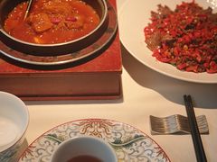 -千百味红餐厅·非遗江西菜(绿地双子塔总店)