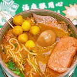 上班的动力就是去肥汁米蘭嗦米线🍜