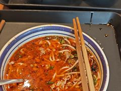 -云阿蛮云南生烫牛肉米线(奉贤路店)