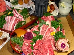 -铭牛烧肉·和牛海鲜自助(高新月牙湖店)