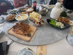 -何适山庄 ·可团建(水长城P2停车场店)