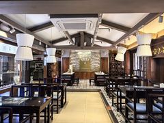 -昆明冠生园·鲜花饼·面包蛋糕(老街店)