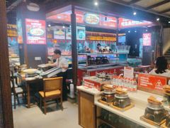 -魏铭鱼头捞饭(晋阳路店)