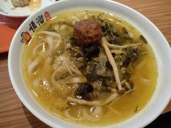 -顺溜·手工刀削面·黑金店(铜锣湾店)