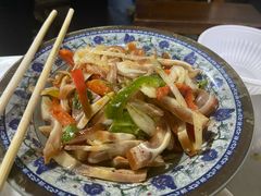 -老广烧烤(骆驼山康馨园店)