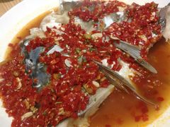 剁椒鱼头-劲莲舟山海鲜(东书房路店)