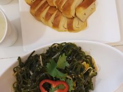 -东方饺子王臻味餐厅(新嘉坡城店)