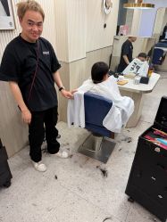 -PE SALON