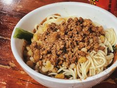 特色豌豆杂酱面-朱儿面庄(洋河三路店)