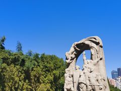 -上海市龙华烈士陵园