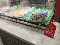 -四囍码头海鲜烧烤自助火锅(外滩南京东路悦荟广场店)