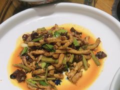 -亮欢寨酸汤鱼(沙冲路店)