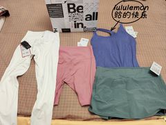 -lululemon(比斯特购物村店)