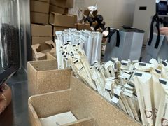-喜茶(上海淮海中路渔阳里店)