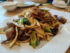 -青城山六善酒店·紫氣園中餐厅
