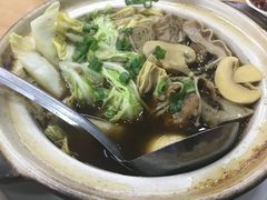 蔬菜肉骨茶-新峰肉骨茶