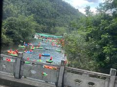 -雅鲁激流探险漂流