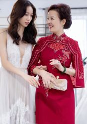 -莫小姐婚纱