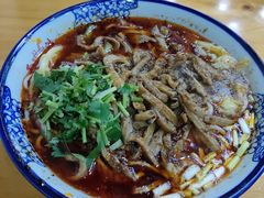 -孙浩特色牛杂面板面(华捷道店)