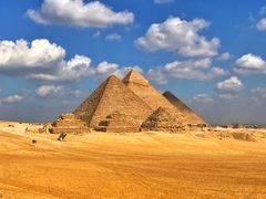 -吉萨金字塔群