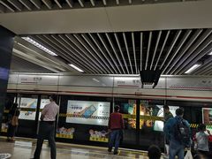 -常熟路(地铁站)