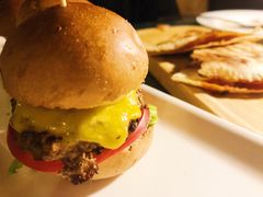 -BIGHOUSE·大房子电影主题融合餐厅(盐河巷店)