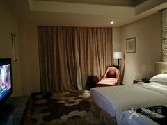 -北京朝阳悠唐皇冠假日酒店