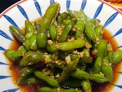 -黄记煌三汁焖锅(新佳丽江汉路店)