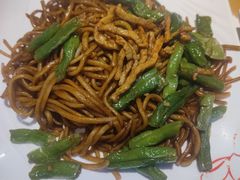 京味扁豆焖面-嘉和一品(长江道店)