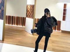 -星巴克(西安曲江银泰店)