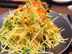 -曼听小寨海鲜烧烤·大连辣炒大王(盖州街店)
