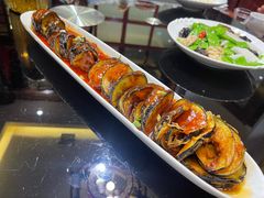 -东口码头·烧鸽子·鱼头泡饼·地方菜(金鹰悦城店)