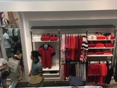 -LACOSTE(百联奥特莱斯广场店)