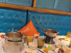 -领鲜活海鲜榴莲自助火锅(东门店)