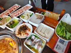 -麻辣英雄重庆火锅(陈江天益城店)